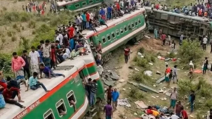 ঈদযাত্রায় ভয়াবহ ট্রেন দুর্ঘটনা: চার সদস্যের তদন্ত কমিটি গঠন