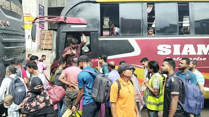 ঈদ যাত্রায় অতিরিক্ত ভাড়ার অভিযোগ, যা জানালো বাস-ট্রাক ওনার