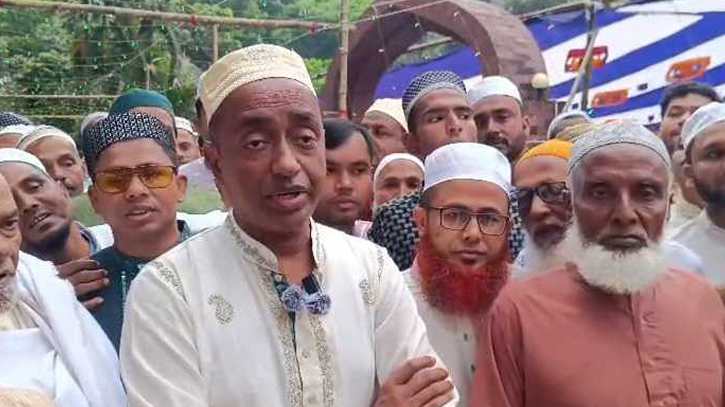 এবারের ঈদে চাঁদাবাজি কমেছে, আইন-শৃঙ্খলাও নিয়ন্ত্রণে: আইনমন্ত