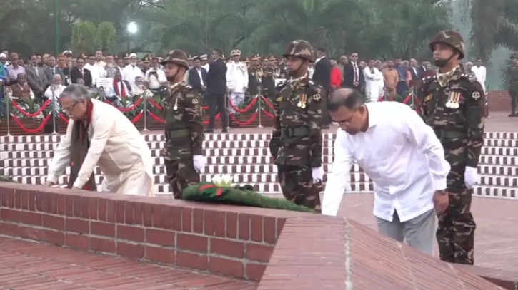 স্বাধীনতা দিবসে জাতীয় স্মৃতিসৌধে রাষ্ট্রপতি ও প্রধানমন্ত্রীর