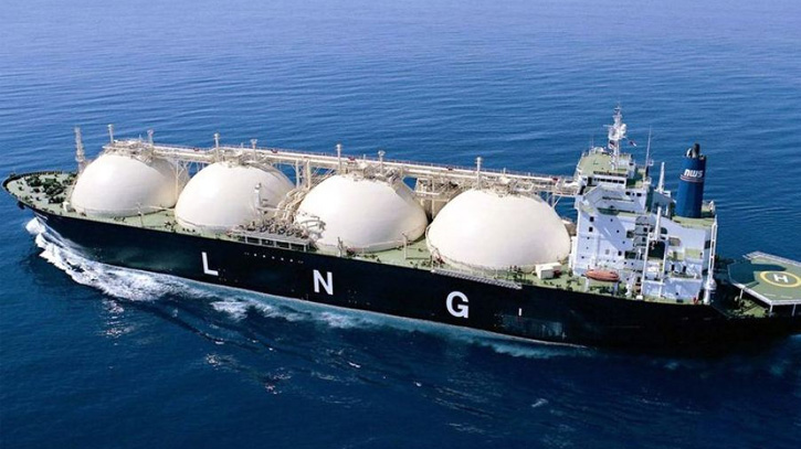 বড় সুসংবাদ, ২ লাখ টন এলএনজি নিয়ে চট্টগ্রামে আসছে ৩ জাহাজ