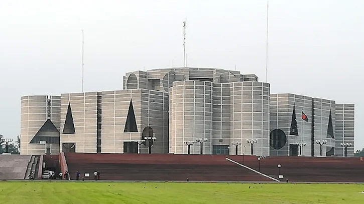 সংসদ ভবনের সাউন্ড সিস্টেম, খাবার ও পানির মান যাচাইয়ে সাব-কমি