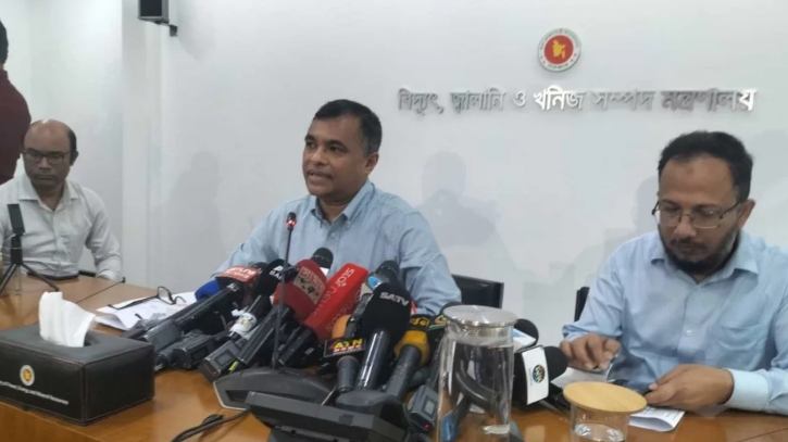 ২৪ ঘণ্টায় সারা দেশে ৮৮ হাজার লিটার তেল উদ্ধার: জ্বালানি বিভা