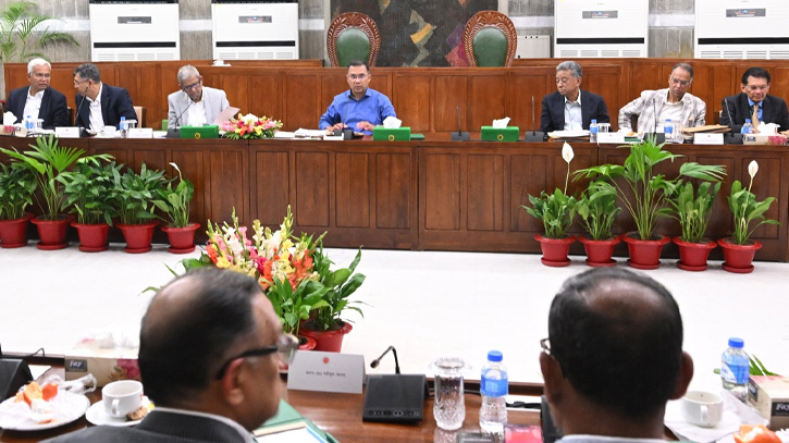 টানা ১৬ ঘণ্টা অফিস করলেন প্রধানমন্ত্রী তারেক রহমান