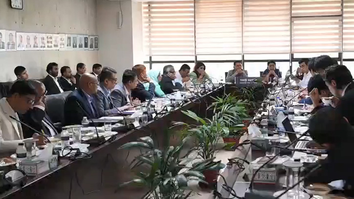 তৃতীয় টার্মিনাল পরিচালনা নিয়ে জাপানের প্রতিনিধিদলের সাথে বৈঠ