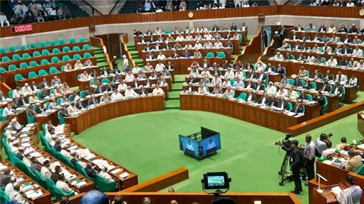 সরকারি চাকরিতে প্রবেশের বয়স বাড়লো, সংসদে বিল পাস