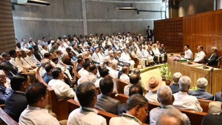 সরকারি দলের সংসদীয় সভা আজ