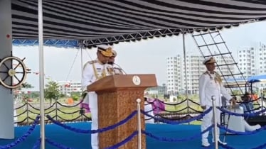 দেশের প্রয়োজনে যেকোনো ত্যাগ স্বীকার করতে প্রস্তুত আমরা: নৌবাহিনী প্রধান
