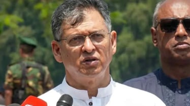 গণতান্ত্রিক বাংলাদেশ বিনির্মাণে সবাইকে ঐক্যবদ্ধভাবে কাজ করার আহ্বান স্বরাষ্ট্রমন্ত্রীর