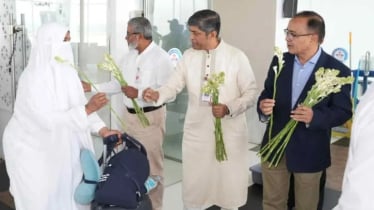 দেশে ফিরেছেন ৬ হাজার ১৭৫ হাজি