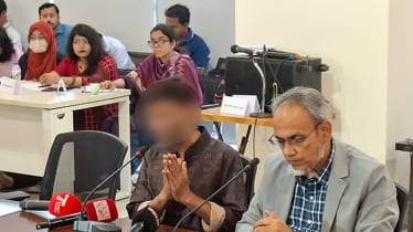 ‘আমি তো ধর্ষিতার বাবা হয়ে থাকতে চাই না, গর্বিত পিতা হয়ে থা