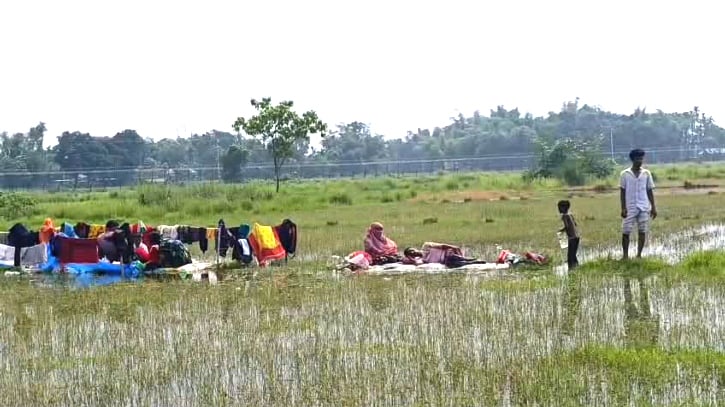 ব্যর্থ পুশইন: ৭০ ঘণ্টা পর রাতের আঁধারে ১০ জনকে সরিয়ে নিল বিএ