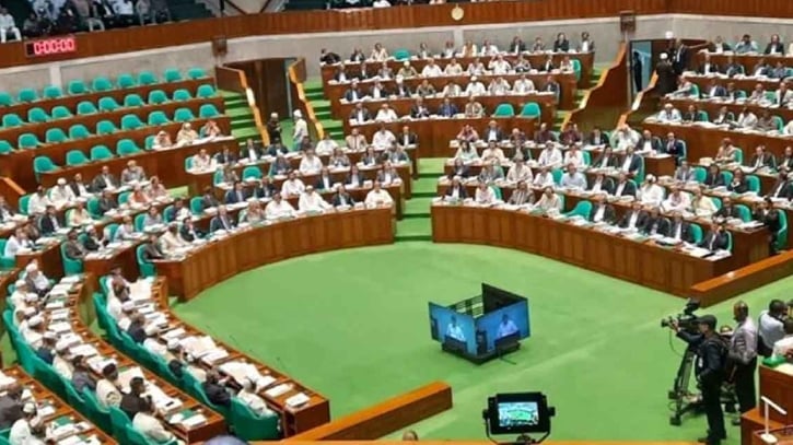 ১৪ লাখ কর্মী বিদেশে পাঠানোর লক্ষ্য সরকারের: প্রতিমন্ত্রী  