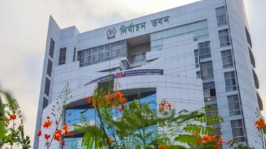 নির্বাচনী দায়িত্ব পালনকালে অসুস্থ-মৃত্যু হলে আর্থিক সহায়তা দেবে ইসি