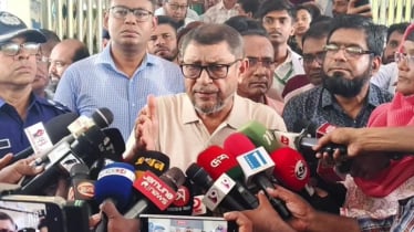 ভেঙে পড়া স্বাস্থ্যখাতের মান বাড়াতে কাজ করছে সরকার: স্বাস্থ্য