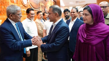 মালয়েশিয়ার উদ্দেশে ঢাকা ত্যাগ করেছেন প্রধানমন্ত্রী