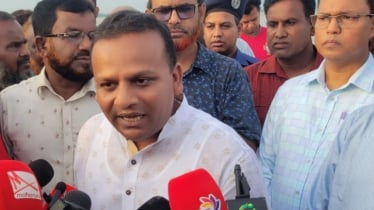 প্রধানমন্ত্রীর নির্দেশে দৌলতদিয়া ফেরিঘাট পরিদর্শন করলেন নৌ-প