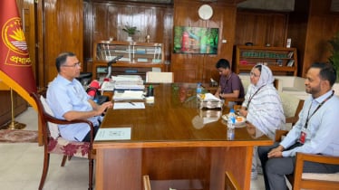 ক্যান্সার আক্রান্ত সন্তান নিয়ে প্রধানমন্ত্রীর সঙ্গে জুলাই শহ