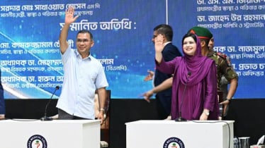 সারাদেশে ১ লাখ হেলথ কেয়ারার নিয়োগের সিদ্ধান্ত নিয়েছে সরকার