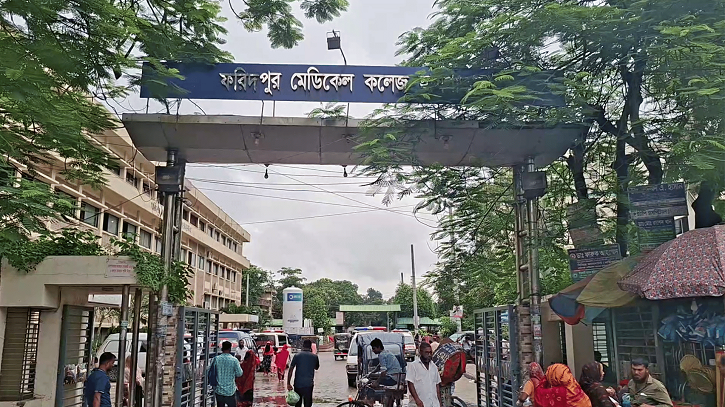 বড় বোনকে মারধরের খবর পেয়ে বাঁচাতে গিয়ে গর্ভের সন্তান হারালেন
