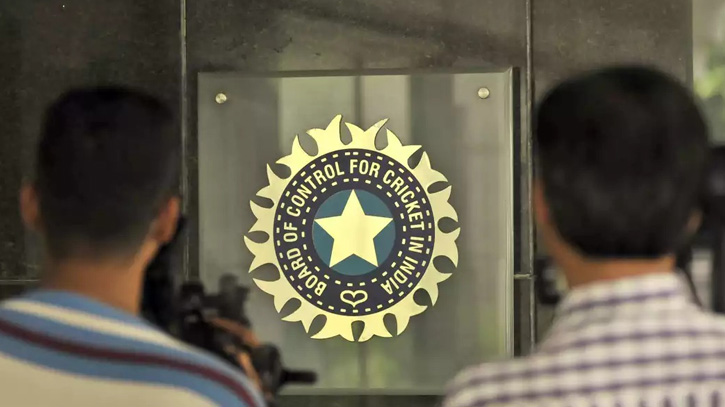 ভারতীয় ক্রিকেটারের ঝুলন্ত মরদেহ উদ্ধার, পাশেই রহস্যজনক চিরকু