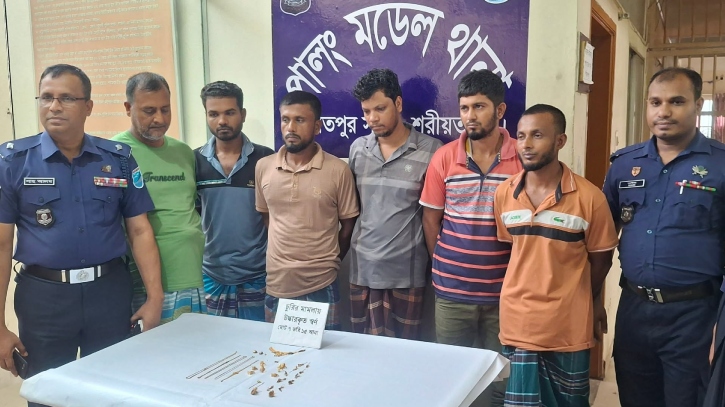 চুরি হওয়া ৮ ভরি স্বর্ণ উদ্ধার, গ্রেফতার ৬