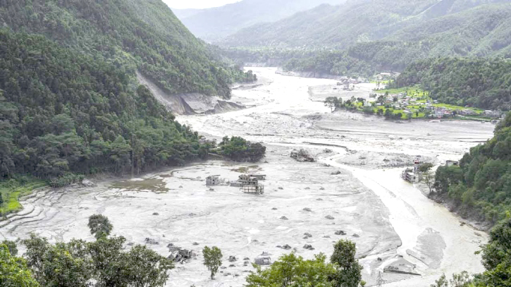 সাহায্য নয়, এবার ৩ দেশকে দায়ী করে ক্ষতিপূরণ চায় নেপাল!
