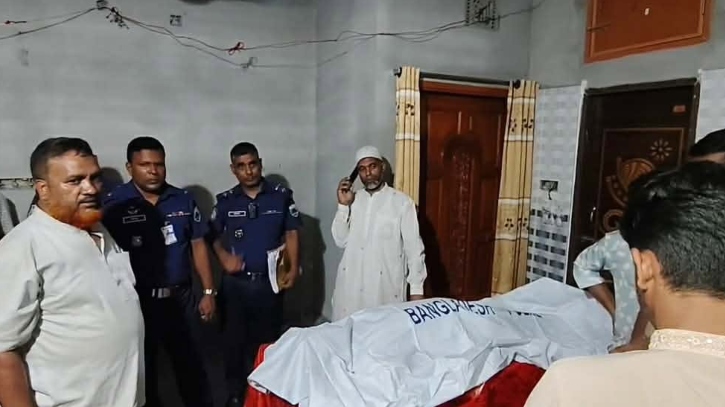 স্ত্রীকে কুপিয়ে হত্যার পর স্বামীর আত্মহত্যা