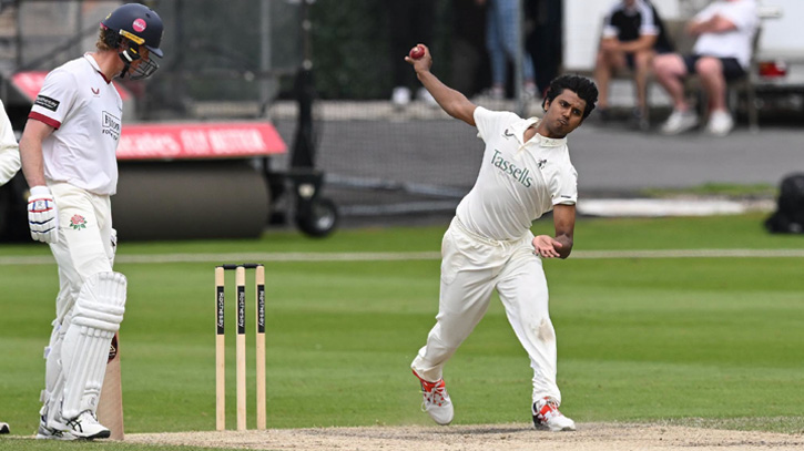 কাউন্টি চ্যাম্পিয়নশিপে আবারও হাসান মাহমুদের ঝলক