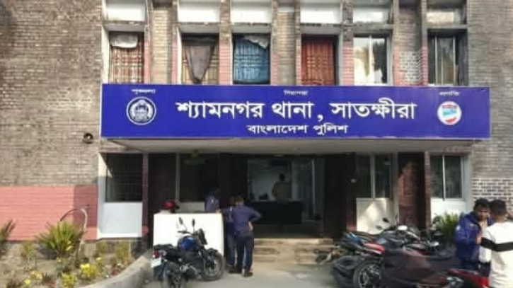 যাত্রীবাহী বাসের চাকায় পিষ্ট হয়ে প্রাণ গেল যুবকের
