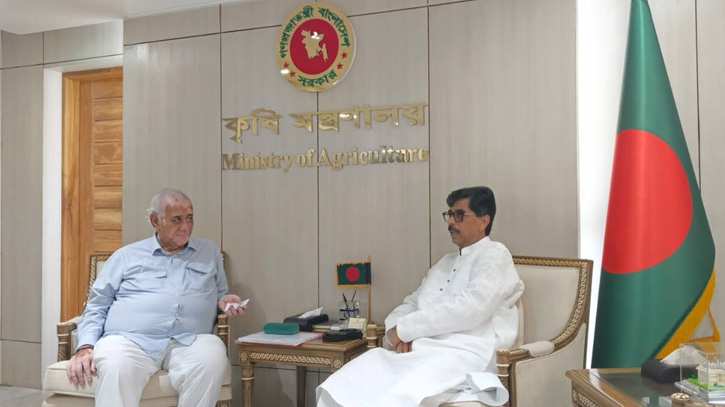 পার্বত্য অঞ্চলে আধুনিক কৃষি সম্প্রসারণে কৃষিমন্ত্রীর সহযোগিত