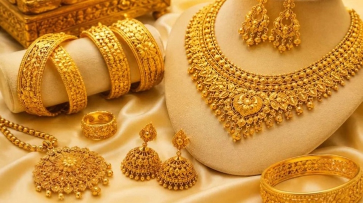 দেশের বাজারে আরও কমলো স্বর্ণের দাম, ভরি কত?