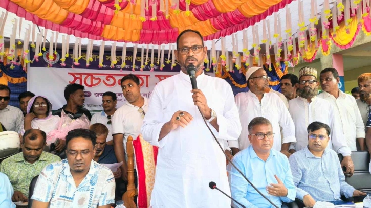 ইলিশ বাংলাদেশের গর্ব, সংরক্ষণে সবাইকে এগিয়ে আসতে হবে: প্রতিমন্ত্রী টুকু