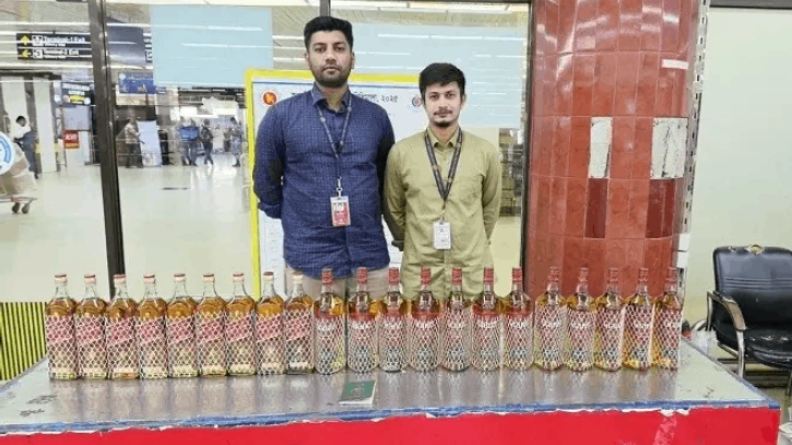 শাহজালাল বিমানবন্দরে ৭ দিনে ১১ অভিযানে কোটি টাকার মদ ও সোনা 